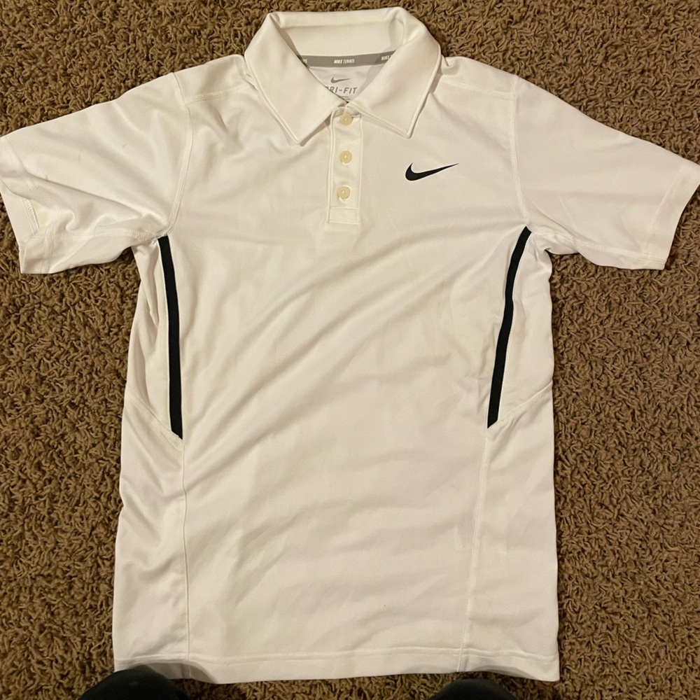 Nike Tennis Shirt- boys